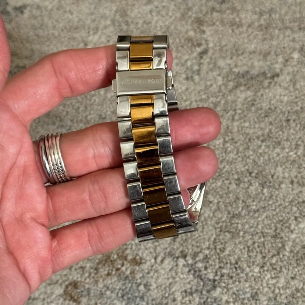 Michael Kors Channing Gold and Silver Watch - Picture 4 of 6